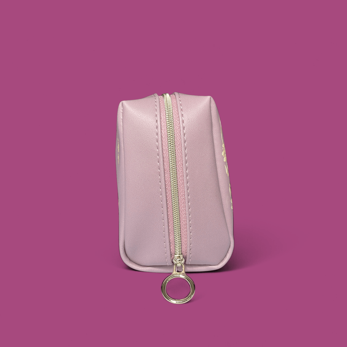 Sugarcocomuu 'Sweet Memory Time' Pouch - Momohana